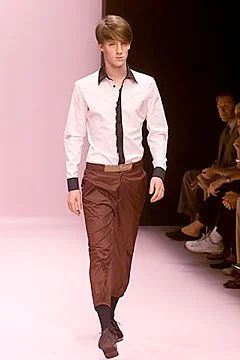 Look 16